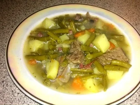 grüne Bohnensuppe (wie bei Muttern) - Rezept