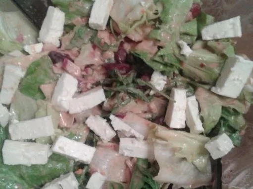 Rucola-Endivien Salat mit Kidneybohnen - Rezept