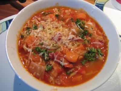 Tomaten-Paprika-Kohlsuppe - Rezept