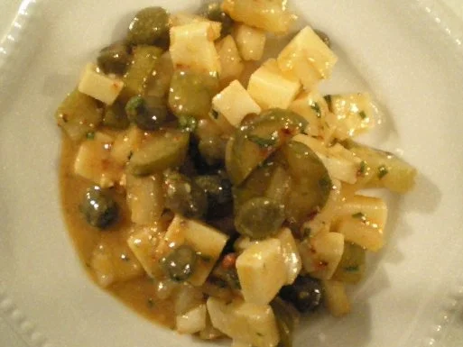 Rezept: Käsesalat mit Essiggurken und Kapern garantiert ohne Majo Bild Nr. 11 Käsesalat mit Essiggurken und Kapern garantiert ohne Majo - Rezept - Bild Nr. 11