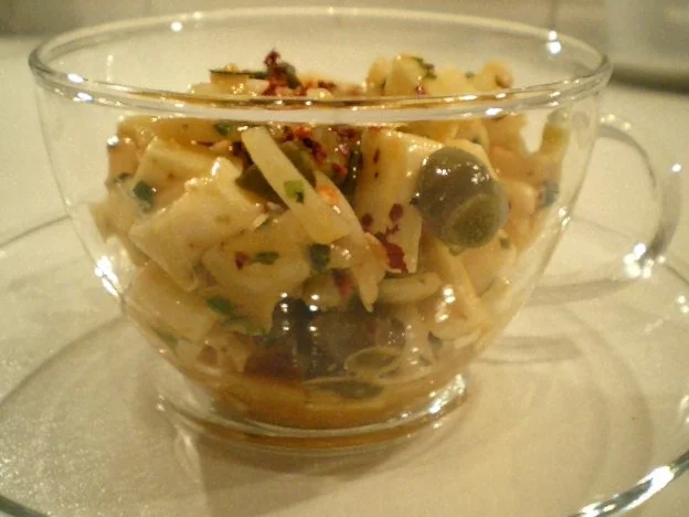 Rezept: Käsesalat mit Essiggurken und Kapern garantiert ohne Majo Bild Nr. 3 Käsesalat mit Essiggurken und Kapern garantiert ohne Majo - Rezept - Bild Nr. 3