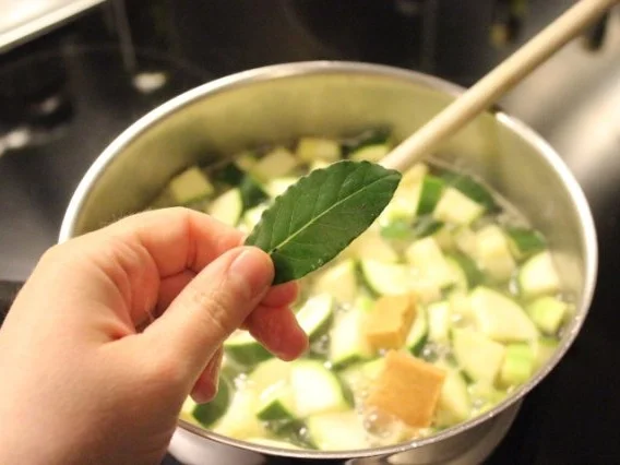 Zucchini-Cremesuppe - Rezept - Bild Nr. 3