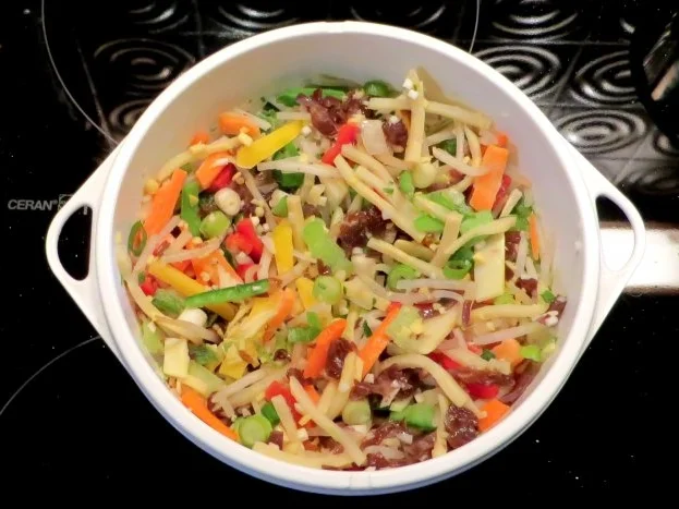 Klare Chinasuppe / Hühnersuppe süß-sauer - Rezept - Bild Nr. 2