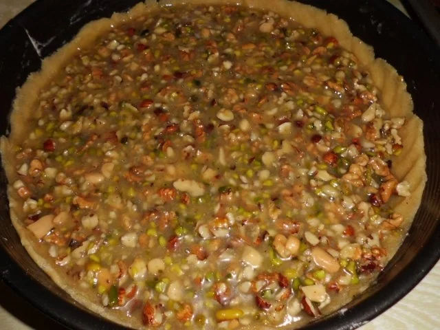 Rezept: Kuchen: Nuss-Karamellkuchen Bild Nr. 5 Kuchen: Nuss-Karamellkuchen - Rezept - Bild Nr. 5