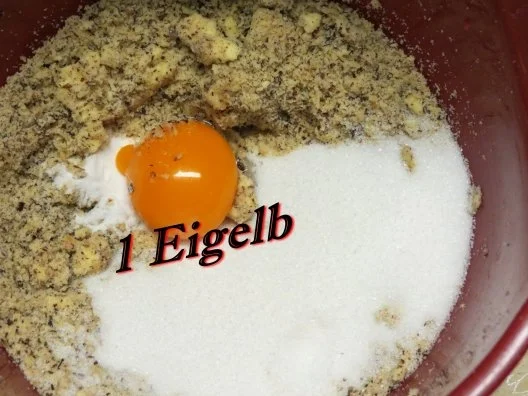 Rezept: Nuss-Streuselteilchen Bild Nr. 5 Nuss-Streuselteilchen - Rezept - Bild Nr. 5