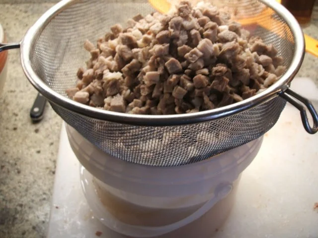 Rezept: Wurst: Hausmacher Blutwurst Bild Nr. 4 Wurst: Hausmacher Blutwurst - Rezept - Bild Nr. 4