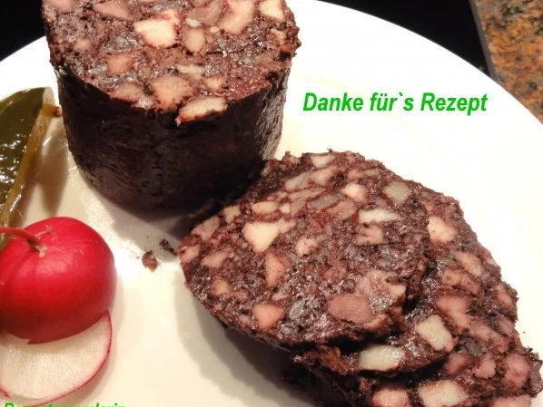 Rezept: Wurst: Hausmacher Blutwurst Bild Nr. 15 Wurst: Hausmacher Blutwurst - Rezept - Bild Nr. 15