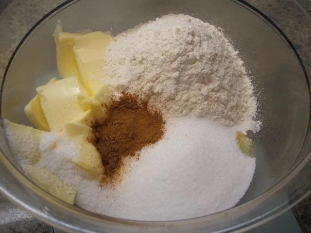 Backen: Quark-Streusel-Kuchen (Mecklenburg) - Rezept - Bild Nr. 3