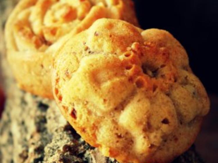 Süße Apfel Buttermilch Muffins mit gesalzenen Pekannüssen - einfach ...