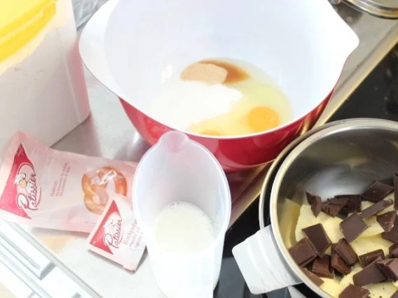 Schokomuffins mit Sauerkirschen - Rezept - Bild Nr. 2