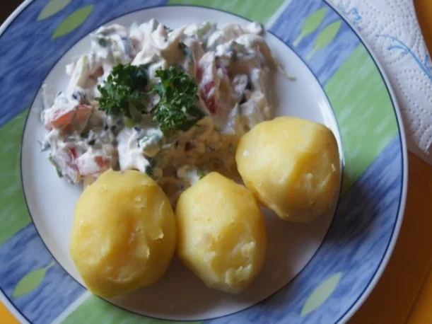 Rezept: Pellkartoffeln mit Quark-Dip Bild Nr. 5 Pellkartoffeln mit Quark-Dip - Rezept - Bild Nr. 5