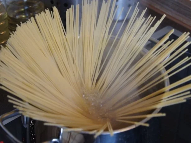 Spaghettini mit Frankfurter Pesto - Rezept - Bild Nr. 3