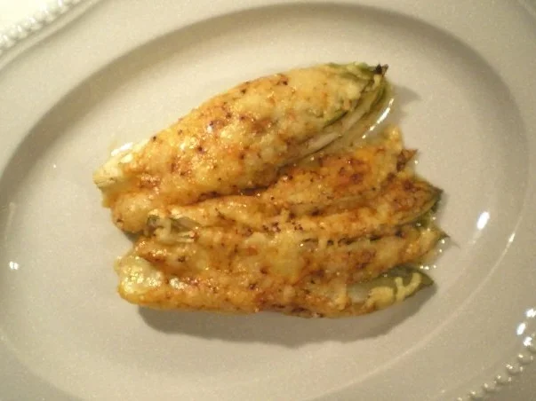 Rezept: Chicorée mit Käse überbacken Bild Nr. 2 Chicorée mit Käse überbacken - Rezept - Bild Nr. 2