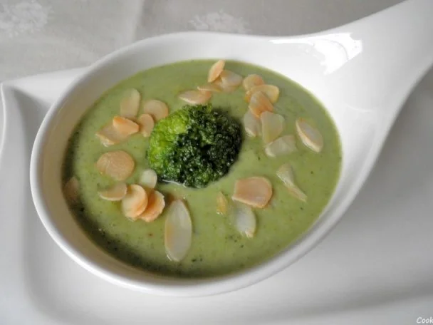 Rezept: Brokkoli - Suppe ... Bild Nr. 9 Brokkoli - Suppe ... - Rezept - Bild Nr. 9