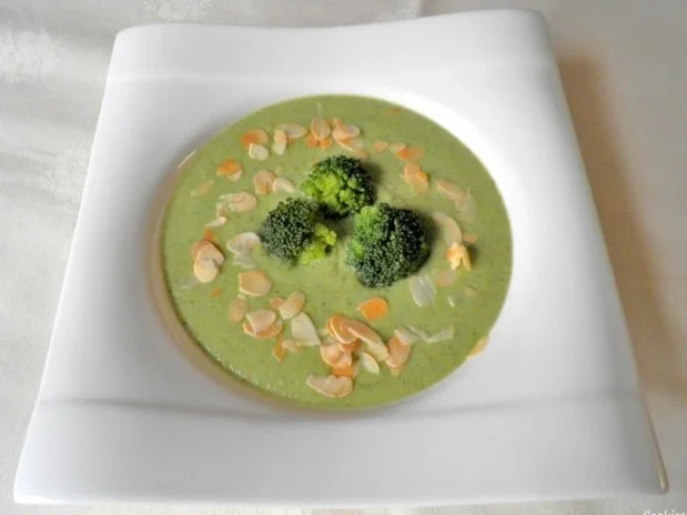 Rezept: Brokkoli - Suppe ... Bild Nr. 4 Brokkoli - Suppe ... - Rezept - Bild Nr. 4