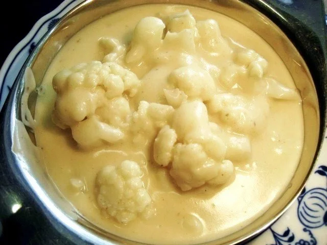 Rezept: Blumenkohl in weißer Soße Bild Nr. 6 Blumenkohl in weißer Soße - Rezept - Bild Nr. 6