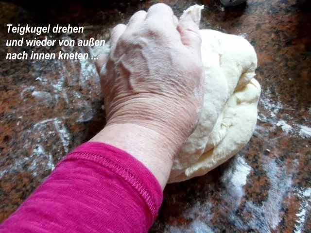 Rezept: Hefe: BUTTER - STREUSELKUCHEN Bild Nr. 6 Hefe: BUTTER - STREUSELKUCHEN - Rezept - Bild Nr. 6