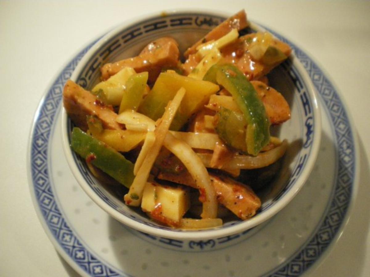 Chinesischer Wurst-Käse-Salat - Rezept - Bild Nr. 2