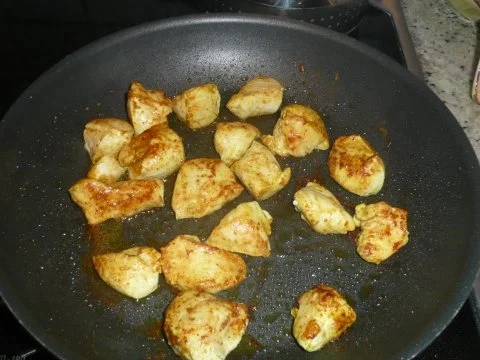 Hähnchen  in Curryrahmsoße - Rezept - Bild Nr. 6