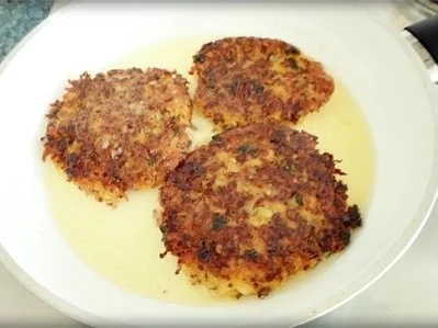 Rezept: Kartoffel-Möhren Puffer mit „dem Korn der Inkas“ verfeinert Bild Nr. 17 Kartoffel-Möhren Puffer mit „dem Korn der Inkas“ verfeinert - Rezept - Bild Nr. 17