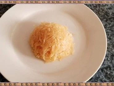 Rezept: Gefüllte Kartoffelklöße mit Sauerkraut und Champignons nach Art des Hauses Bild Nr. 13 Gefüllte Kartoffelklöße mit Sauerkraut und Champignons nach Art des Hauses - Rezept - Bild Nr. 13