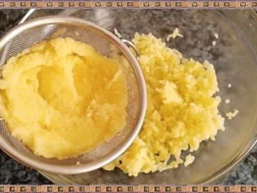 Rezept: Gefüllte Kartoffelklöße mit Sauerkraut und Champignons nach Art des Hauses Bild Nr. 18 Gefüllte Kartoffelklöße mit Sauerkraut und Champignons nach Art des Hauses - Rezept - Bild Nr. 18