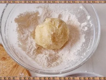 Rezept: Gefüllte Kartoffelklöße mit Sauerkraut und Champignons nach Art des Hauses Bild Nr. 28 Gefüllte Kartoffelklöße mit Sauerkraut und Champignons nach Art des Hauses - Rezept - Bild Nr. 28