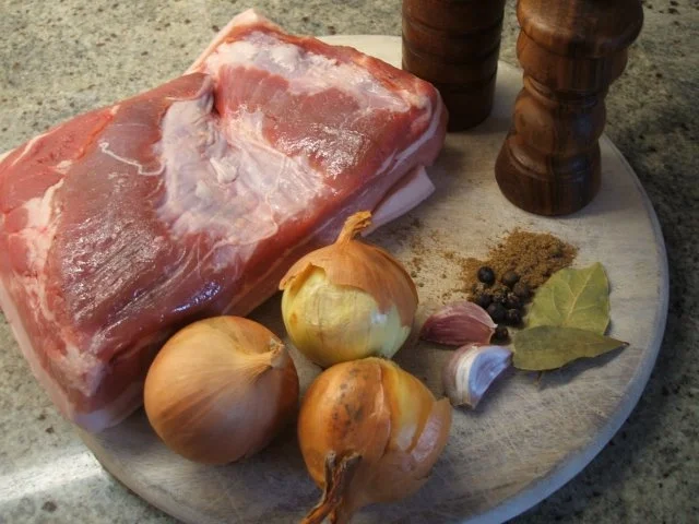 Rezept: Wurst: Zwiebelmettwurst mit Knoblauch, gekocht Bild Nr. 2 Wurst: Zwiebelmettwurst mit Knoblauch, gekocht - Rezept - Bild Nr. 2