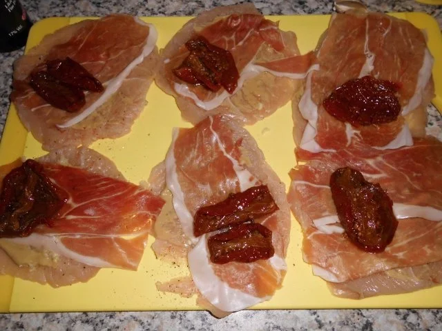 Rezept: Puten-Saltimbocca mit Gnocchi Burro Salvia>> Bild Nr. 7 Puten-Saltimbocca mit Gnocchi Burro Salvia>> - Rezept - Bild Nr. 7