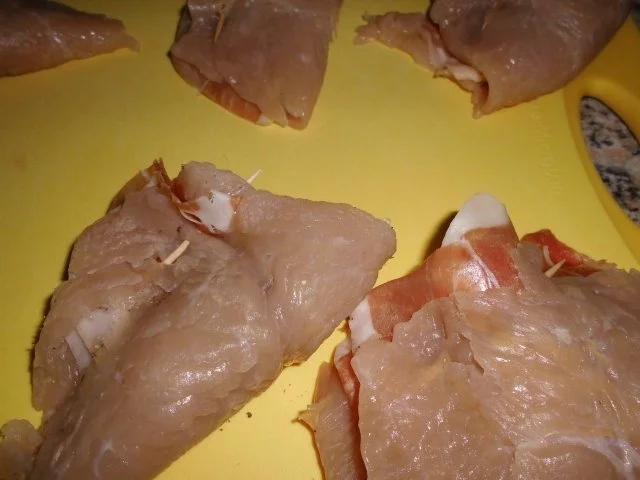 Rezept: Puten-Saltimbocca mit Gnocchi Burro Salvia>> Bild Nr. 9 Puten-Saltimbocca mit Gnocchi Burro Salvia>> - Rezept - Bild Nr. 9