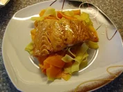 Karotten-Nudeln mit Lachs - Rezept