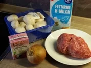 Köttbullar mit Champignon-Rahmsauce - Rezept