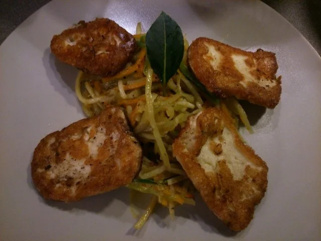 Halloumi, kross gebraten mit Gemüsespaghetti - Rezept - Bild Nr. 3