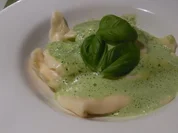 Ravioli's mit Lachs-Frischkäse-Füllung - Rezept