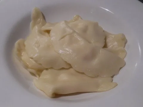 Rezept: Ravioli's mit Lachs-Frischkäse-Füllung Bild Nr. 2 Ravioli's mit Lachs-Frischkäse-Füllung - Rezept - Bild Nr. 2