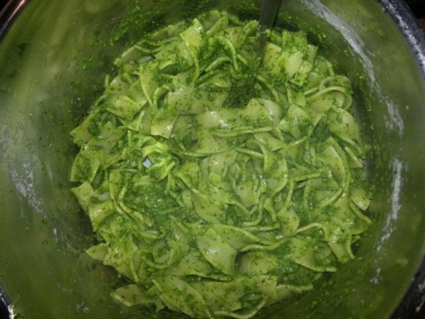 Koriander Pesto - Rezept mit Bild - kochbar.de