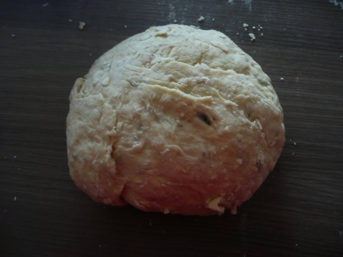 Herzhaftes - Oster -  Brot aus Italien, Rezept eines Italieners. - Rezept - Bild Nr. 3