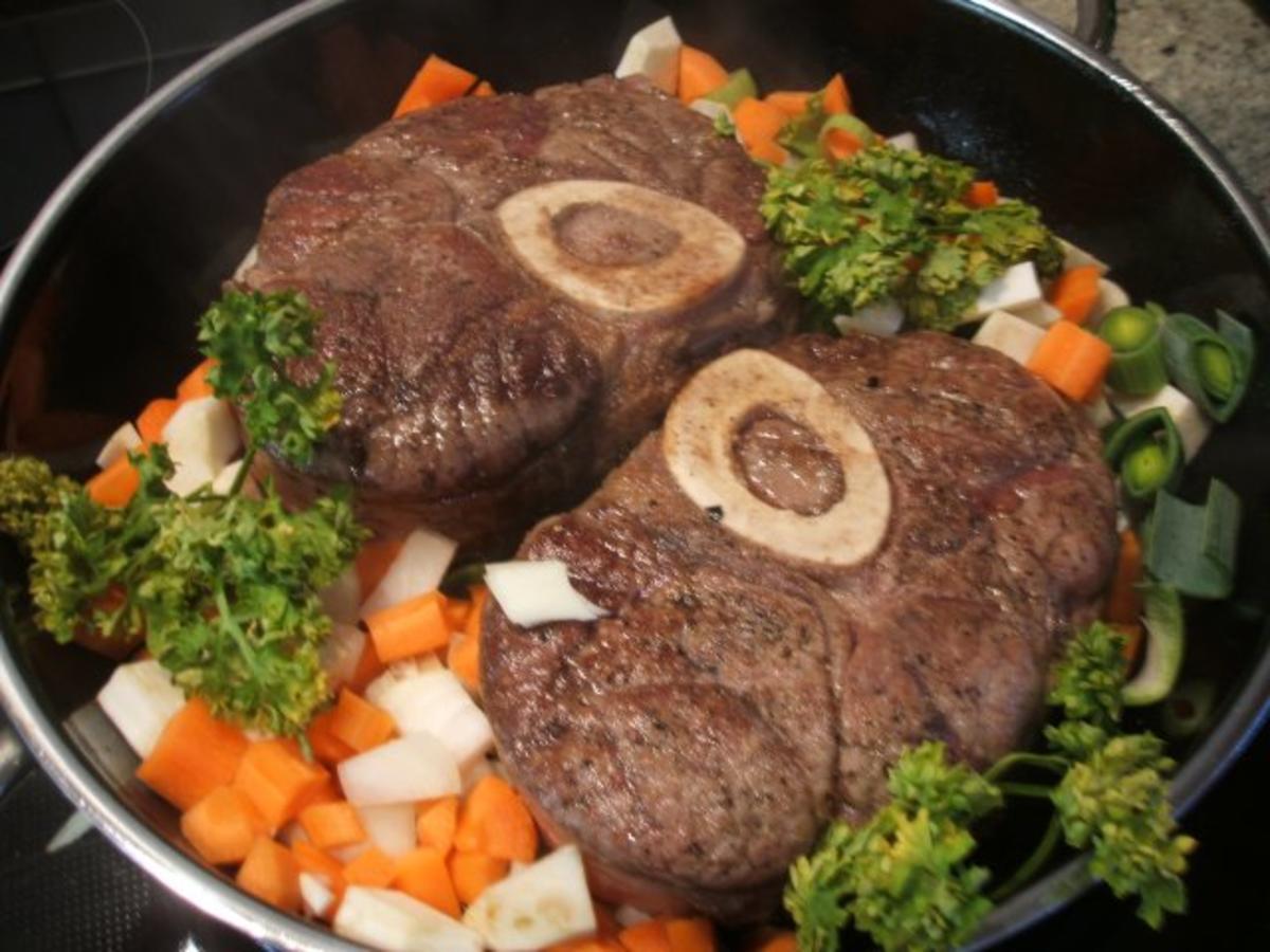 Fleisch: Geschmorte Beinscheibe in Backobstsoße - einfach - von lunapiena