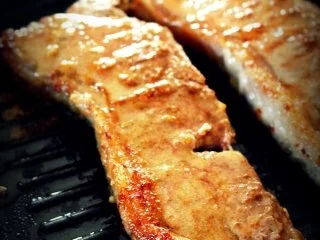 Rezept: Zimt-Knoblauch-Marinade für Fleisch; mit indischen Gewürzen Zimt-Knoblauch-Marinade für Fleisch; mit indischen Gewürzen - Rezept