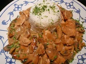 Huhn in Pilz- Ingwer- Soße - Rezept