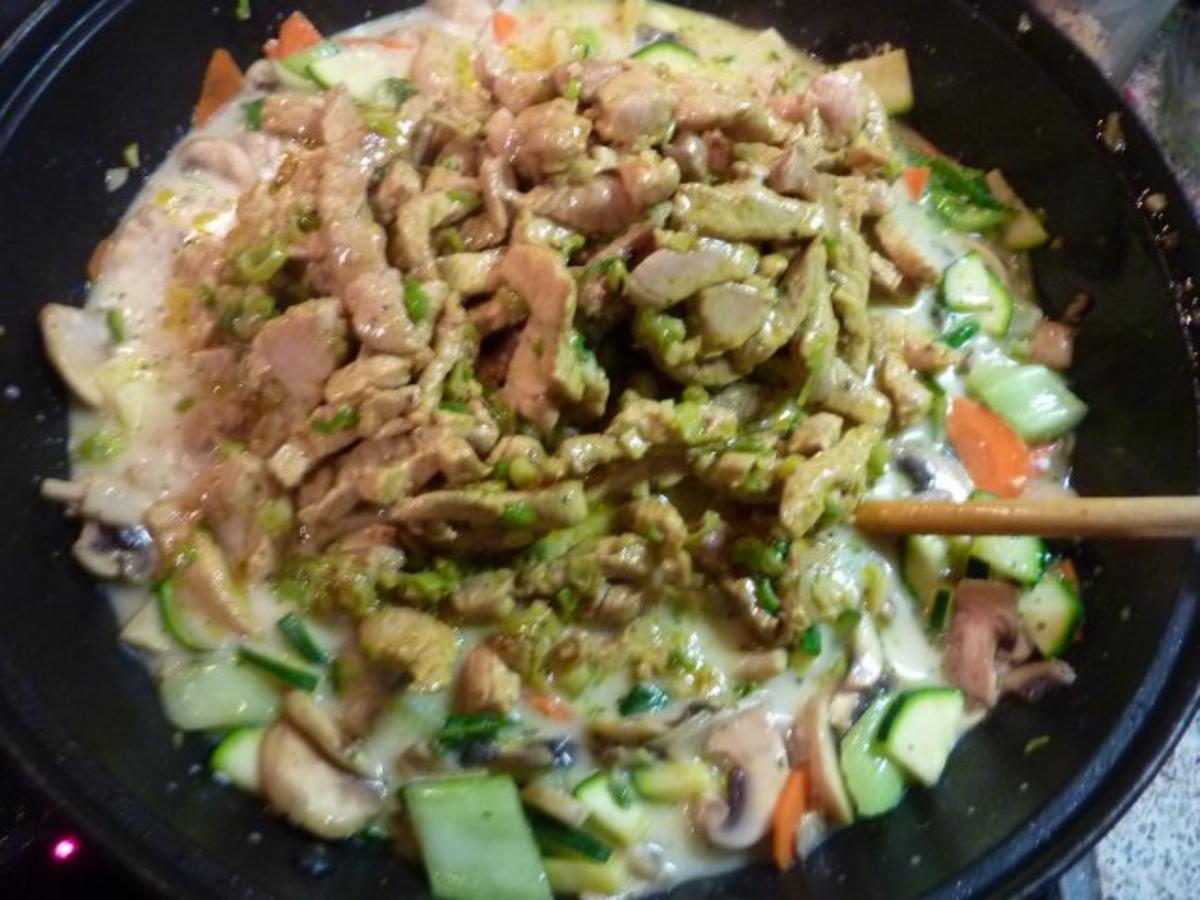 FL/Schwein: Curry mit viel Gemüse - Rezept - Bild Nr. 8