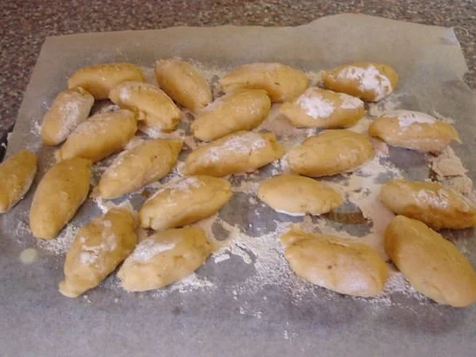 Rezept: Kartoffelsuppe mit Brandteig-Nocken Bild Nr. 8 Kartoffelsuppe mit Brandteig-Nocken - Rezept - Bild Nr. 8