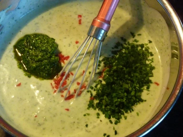 Kalbskopf im Bierteig mit Joghurt-Kräuter Dip - Rezept - Bild Nr. 5