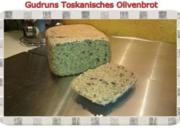 Brot: Toskanisches Olivenbrot - Rezept