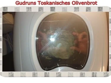 Brot: Toskanisches Olivenbrot - Rezept - Bild Nr. 10