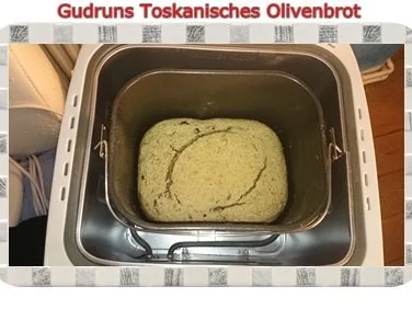 Brot: Toskanisches Olivenbrot - Rezept - Bild Nr. 13
