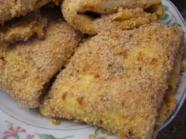 Pfannkuchen: Panierte Pfannkuchen mit pikanter Füllung - Rezept - Bild Nr. 11