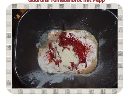 Rezept: Brot: Tomatenbrot mit Pepp Bild Nr. 6 Brot: Tomatenbrot mit Pepp - Rezept - Bild Nr. 6