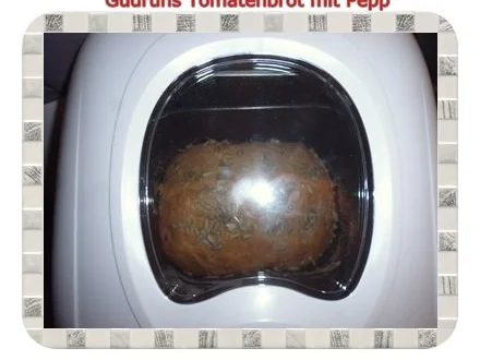 Rezept: Brot: Tomatenbrot mit Pepp Bild Nr. 11 Brot: Tomatenbrot mit Pepp - Rezept - Bild Nr. 11