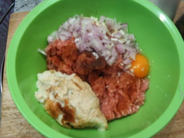 Hackklösschen mit Käsesoße - Rezept - Bild Nr. 3